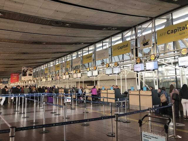 チリ・サンティアゴ空港チェックインカウンター